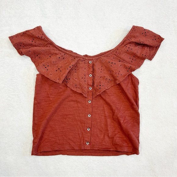American Eagle Outfitters Womens Size Small Eyelet Cropped Peasant Shirt Boho - Picture 1 of 9